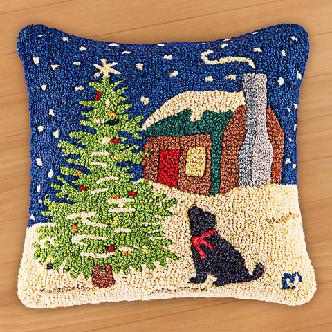 Chandler 4 Corners 18" Hooked Pillow, Snowy Christmas Tree Lab